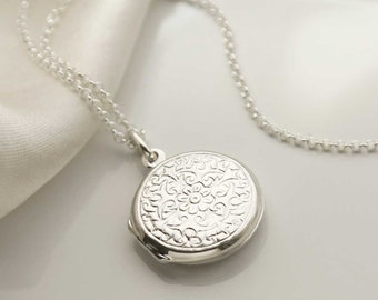 Medallón redondo floral de plata esterlina