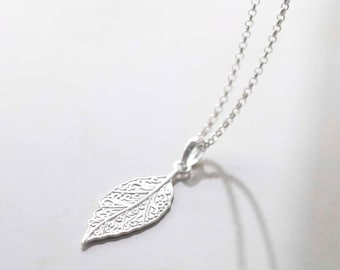 Sterling Silver New Leaf Necklace