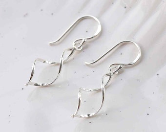 Sterling Silver Dangly Simple Twist Earrings