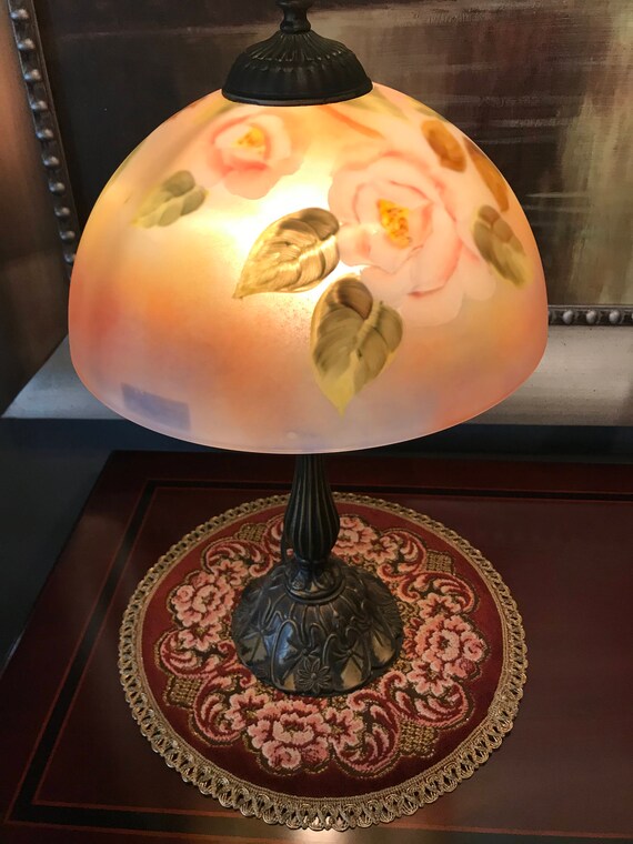victorian rose table lamp