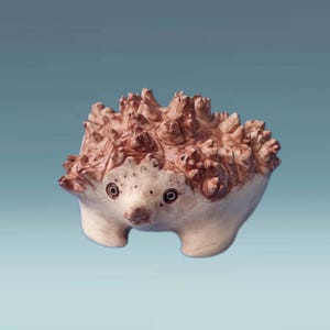 Wooden hedgehog, Handmade wooden animal, Hedgehog Decor, Wooden Hedgehog Figurine, Eco-Friendly Hedgehog, Hedgehog Gift, Woodland Figurine