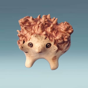 Unique hedgehog, wooden hedgehog, wooden animals, wooden, hedgehog, hedgehog decor, hedgehog gift, hedgehog wood carving, hedgehog gift