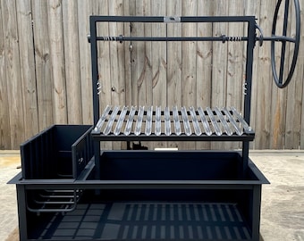 Portable Argentine Grill with a Side Brasero and Legs with Casters