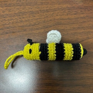 Bumble Bee Chapstick Holder Crochet Pattern