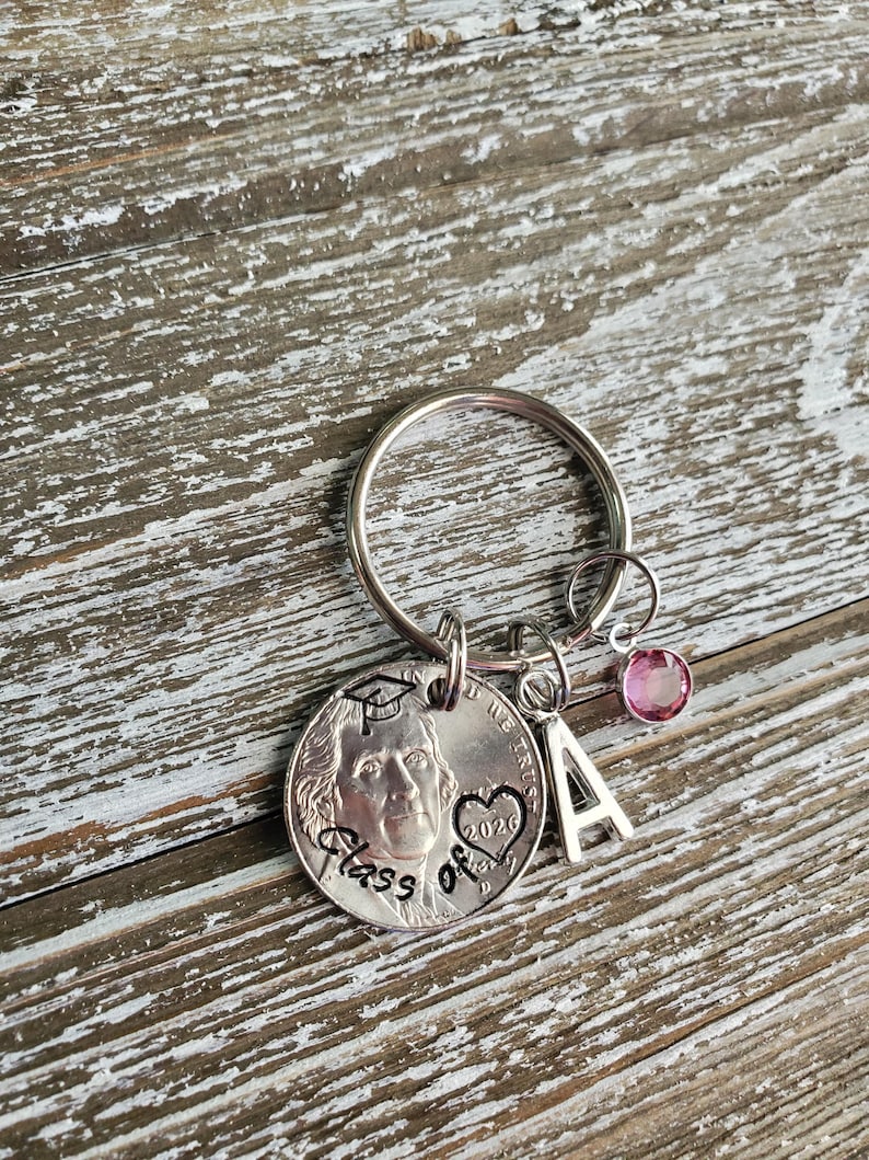 Personalized Class of 2026 Gift; Graduation Gift Nickel Keychain; Grad Present; High School College Graduate Memento Keepsake Bild 2