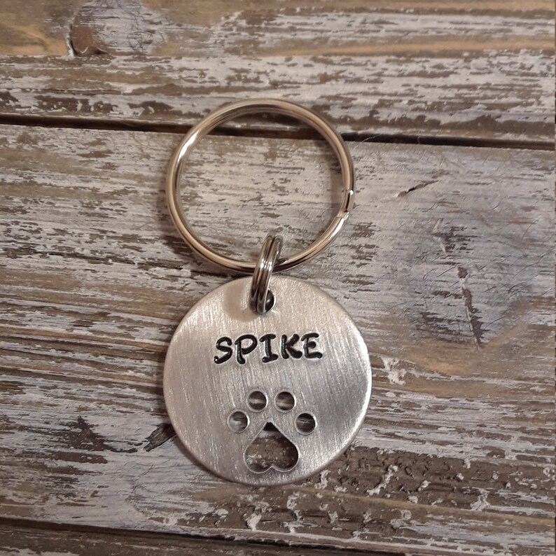 Personalized Pet Keychain Custom Cat Name Keychain Dog Name Etsy