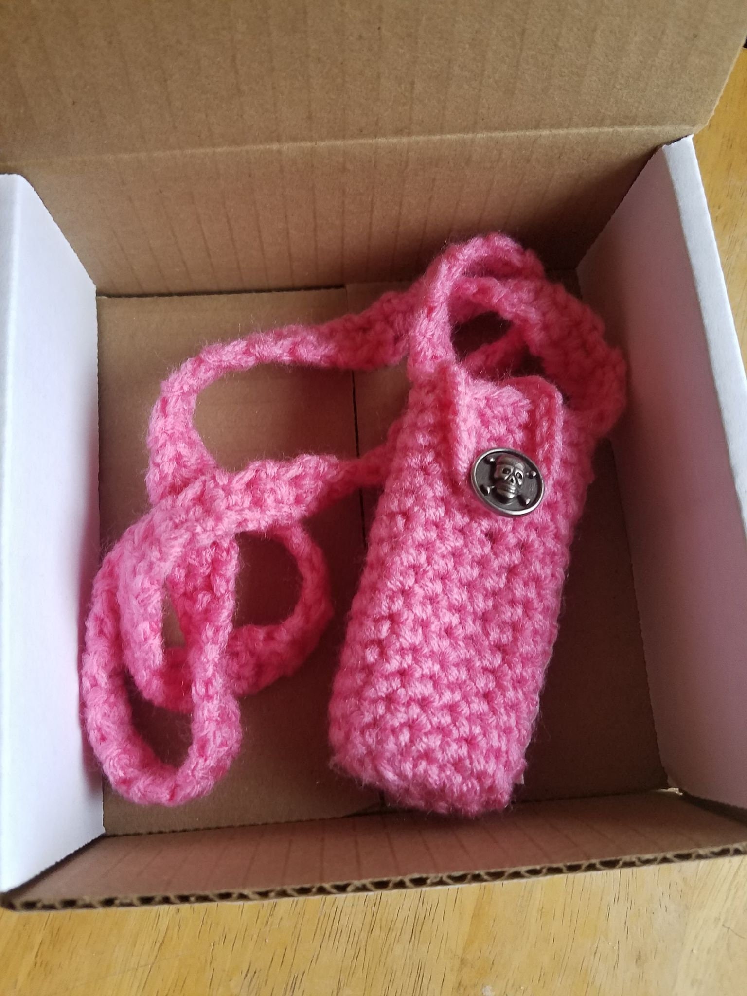 Wearable Vape Case With Stay Put Button Made to Order Custom Mod Holder