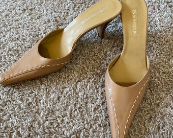 pointed toe mule heels