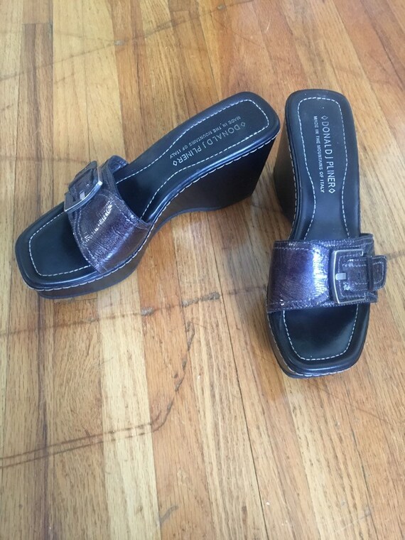 donald j pliner platform sandals