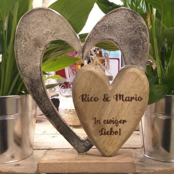 Deko-Herz aus mattem Aluminium und massivem Mangoholz mit oder ohne Gravur, als Hochzeitsgeschenk oder für anderen festlichen Anlässe, 32cm