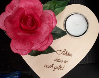 Herz aus Holz mit Rose aus Holz und individueller Beschriftung als Geschenk zum Geburtstag, Muttertag, Hochzeit und andere Anlässe