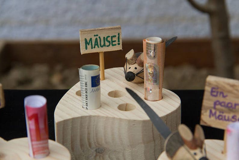 Herz mit EINER Maus und Beschriftung aus Holz als Geldgeschenk zur Hochzeit, zum Geburtstag, zu Ostern und anderen Anlässen Bild 2