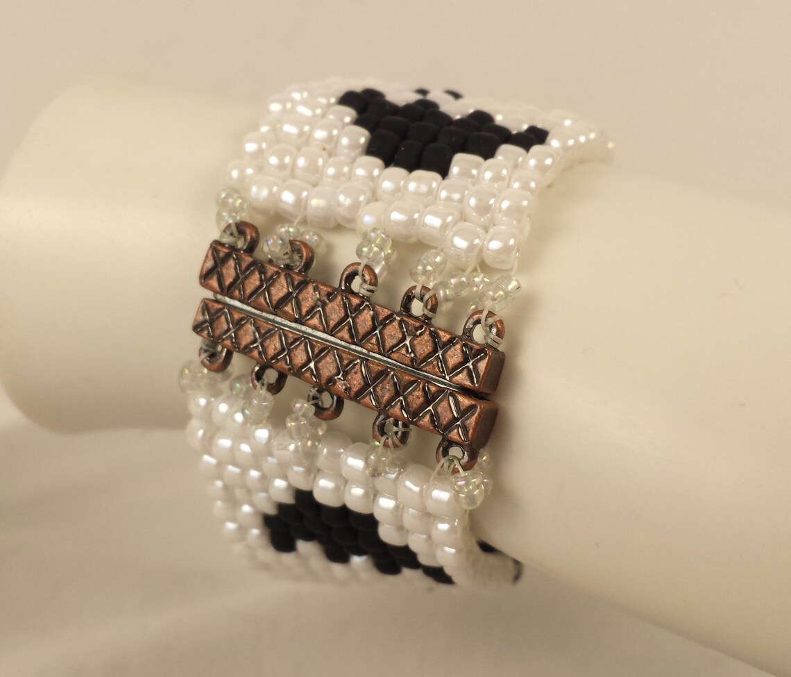 Hand Woven Glass Bead Bracelet 1 Wide Black White Etsy