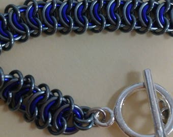 Vertebrae Chainmaille Bracelet