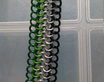 Custom Aromantic Pride Chainmaille Bracelet