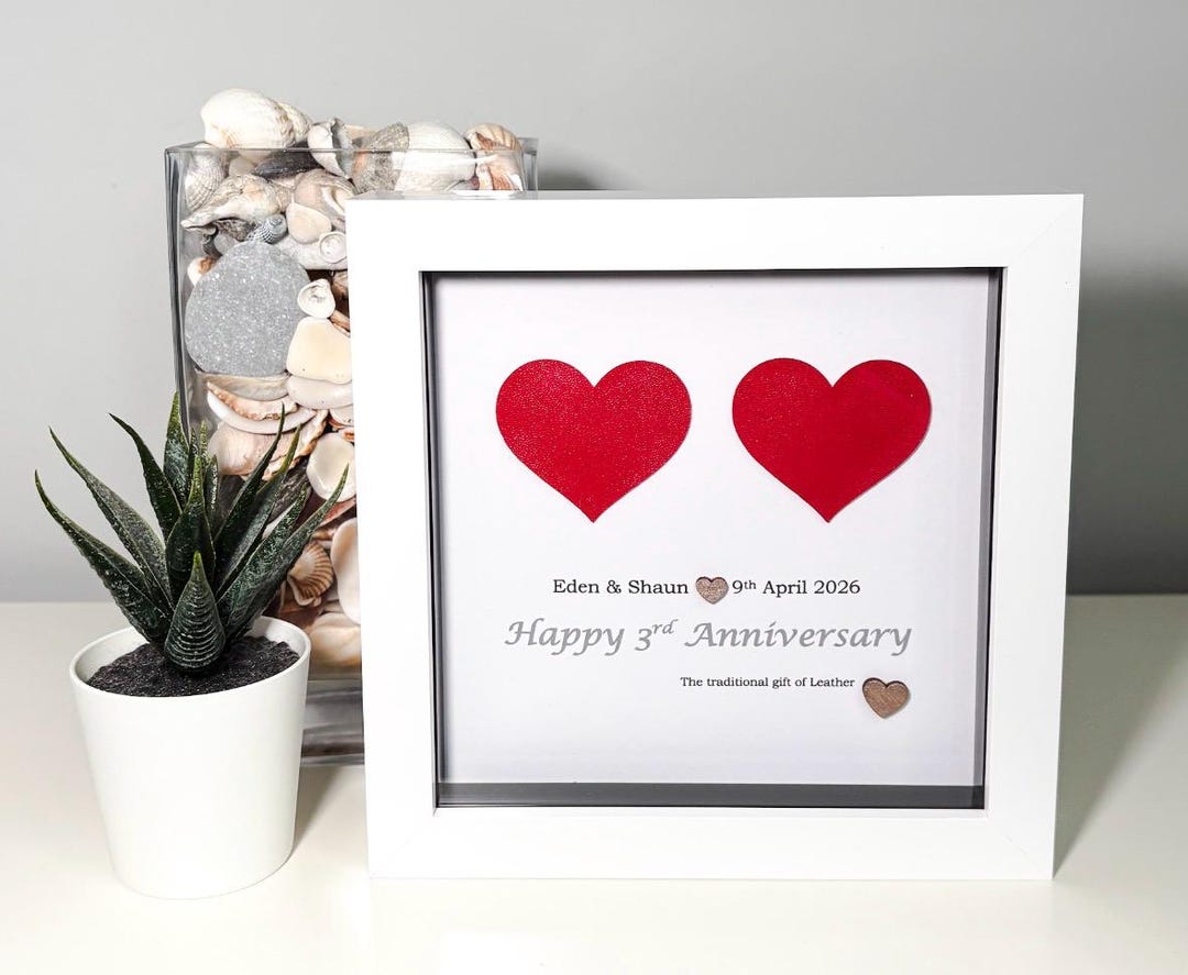3rd Wedding Anniversary Gift - Traditional Leather Heart Frame
