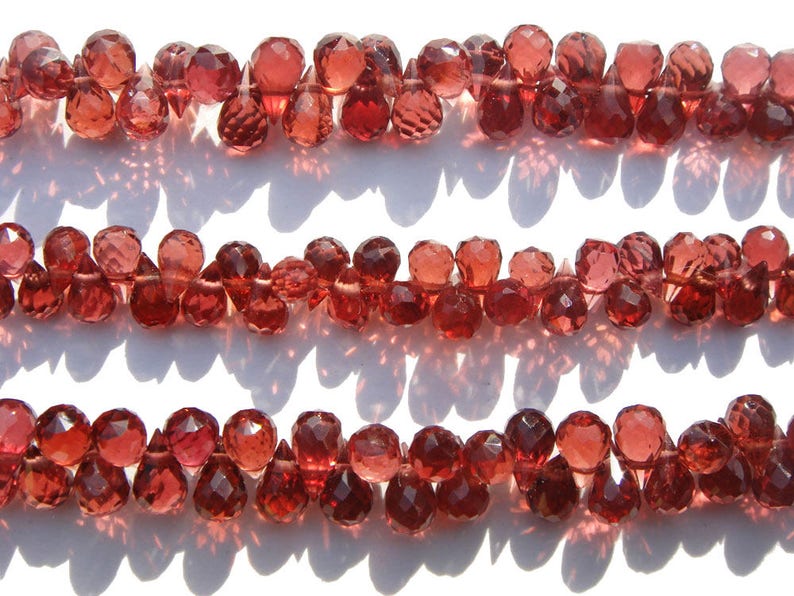 18 cm GA-1151 Semiprecious Gemstone Beads AAA Quality Mozambique Garnet Drops Faceted Beads 105 pieces 2.50x3.50 to 3x5 mm