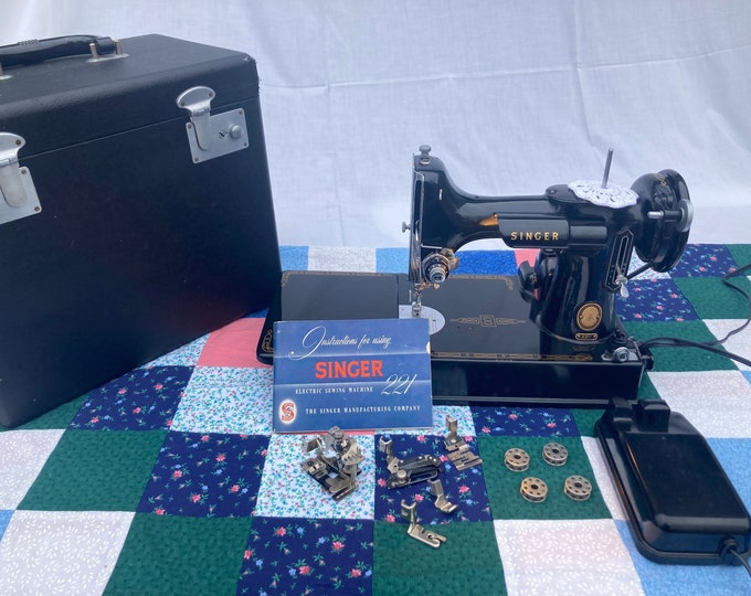 Vintage Singer Sewing Machine Featherweight 221 From June 10, 1955