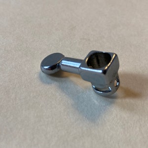 Vintage Singer Sewing Machines: Singer Needle Clamp 540382 Models 401, 40, 404, 500, 503, etc - Free Shipping