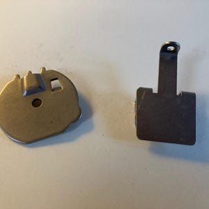 Vintage Singer Touch and Sew 600s Sewing Machine Bobbin Cover and Thread Guide