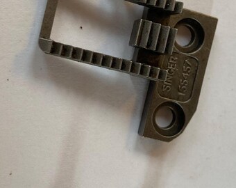 Singer 347/457 Sewing Machine Feed Dogs & Screws