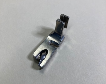 Vintage Low Shank Rolled Hemmer Foot