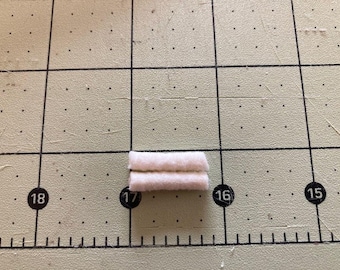 Pair of Grease Wicks for Singer Sewing Machines with Potted Motors (15-91, 201-2)