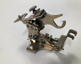 Vintage Singer Sewing Machines #160629 Slant Shank Ruffler Foot