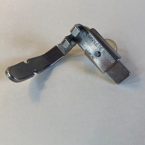 Vintage Singer Sewing Machines #160689 Slant Shank Wide Hinged Narrow Zipper / Cording Foot