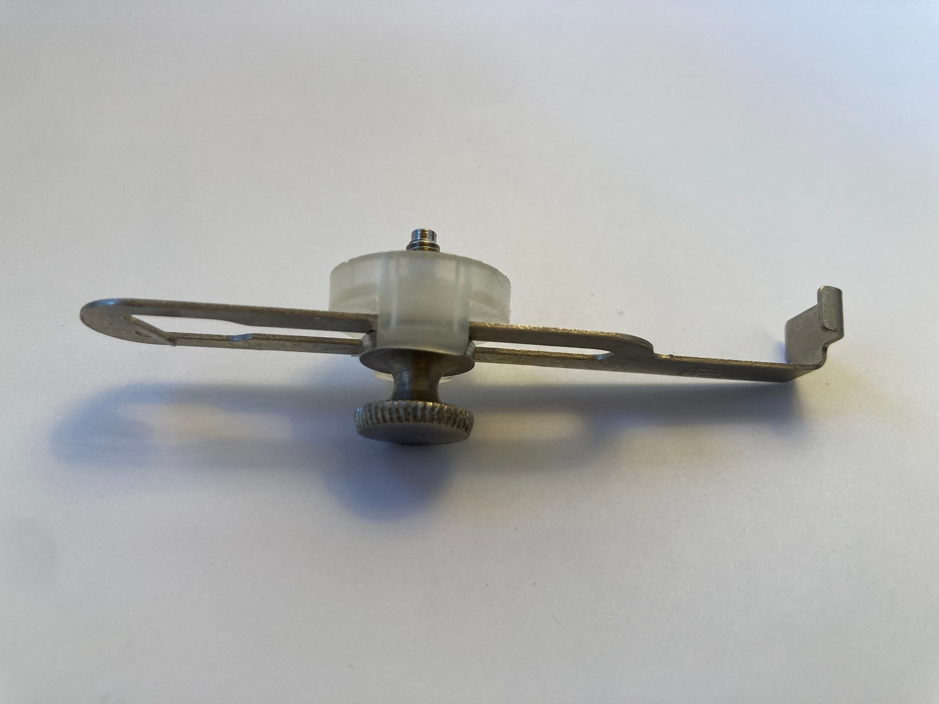 Vintage Singer Sewing Machines: Original Seam Cloth Hem