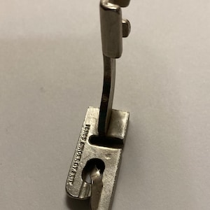 Vintage Singer Sewing Machines: #161195 Slant Shank 5/64ths Hemmer Foot - Free Shipping