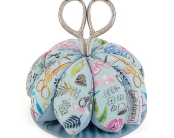 HobbyGift Pincushion - with Scissors - Sewing Scissors - Dressmaking - PCDM\607