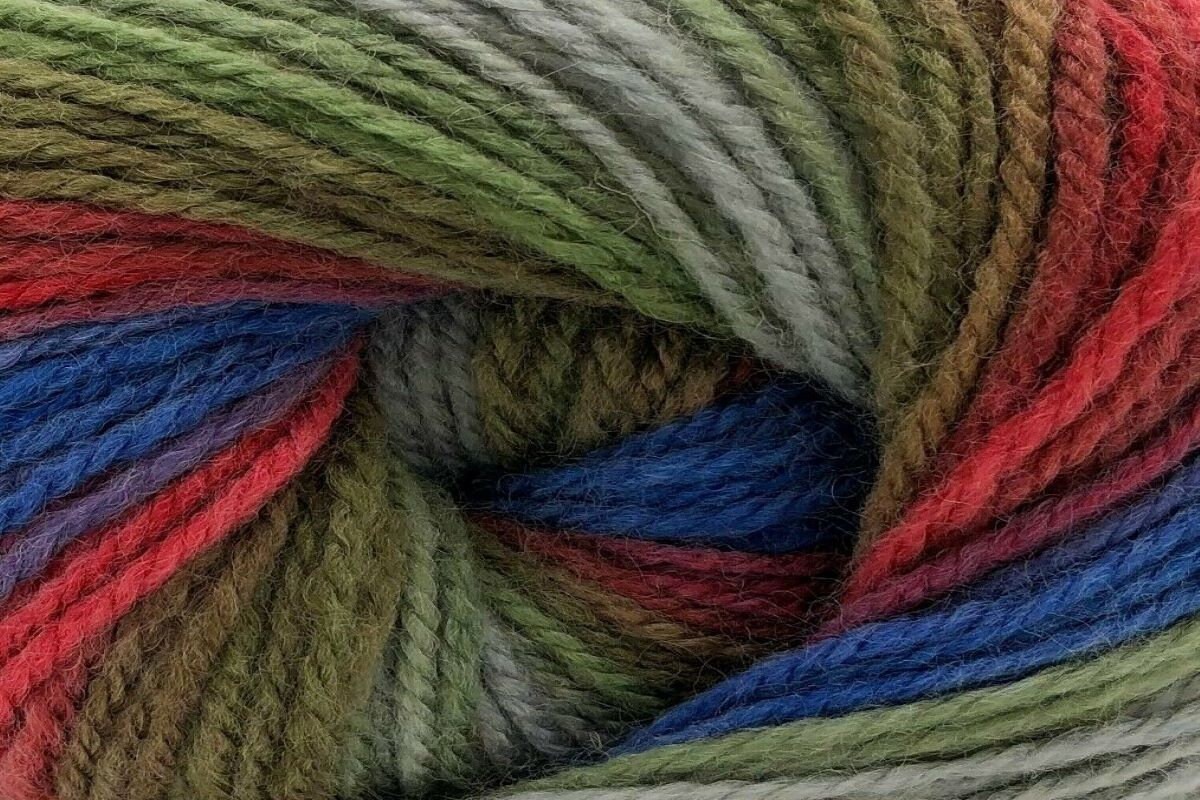 Sirdar Hayfield Spirit DK, Autumn (415), 100 g by Sirdar, Double Knitting Yarn, Acrylic, Wool (80%, 20%), 345 m, 4 mm, 22 stitches x 28 rows at 10 cm