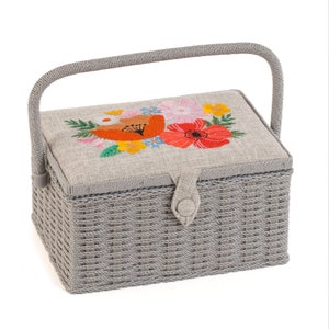 HobbyGift Sewing Box (M) - Embroidered Lid - Wildflowers - Storage - MRME\614