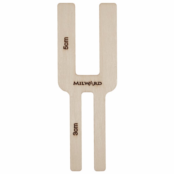 Milward Wooden Pom Pom Maker - 2 Sizes-in-one - Crafts Sewing Bobbles