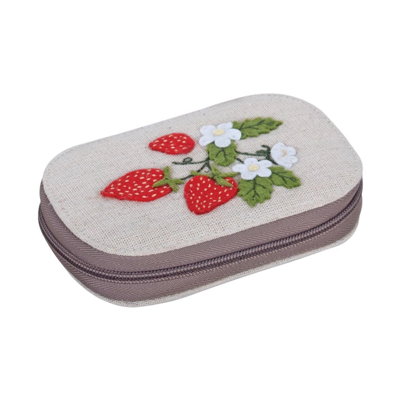 Kit de couture HobbyGift : kit d'appliqué de fraises naturelles avec fermeture éclair TK05A642 image 1