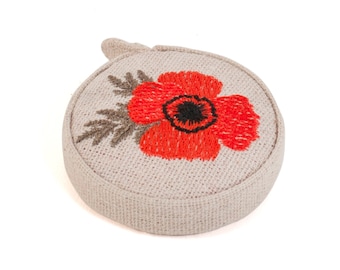 HobbyGift Tape Measure - Embroidered - Wildflowers - Haberdashery - TK23E\614