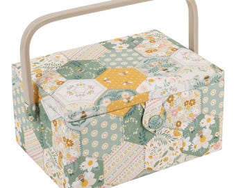 HobbyGift Sewing Box (M): Patchwork Bee - craft, sewing, quilting knitting, Embroidery, detailed work
