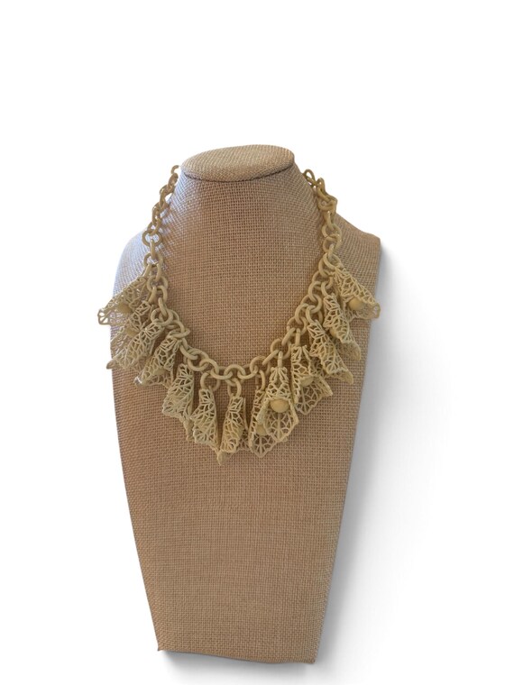 Celluloid Plastic Chain Flower Statement Necklace - image 6