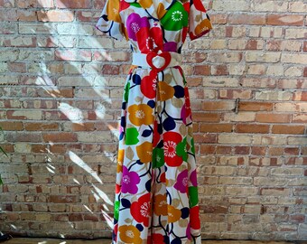 Combinaison ample à imprimé floral lumineux des années 1970 Flower Power