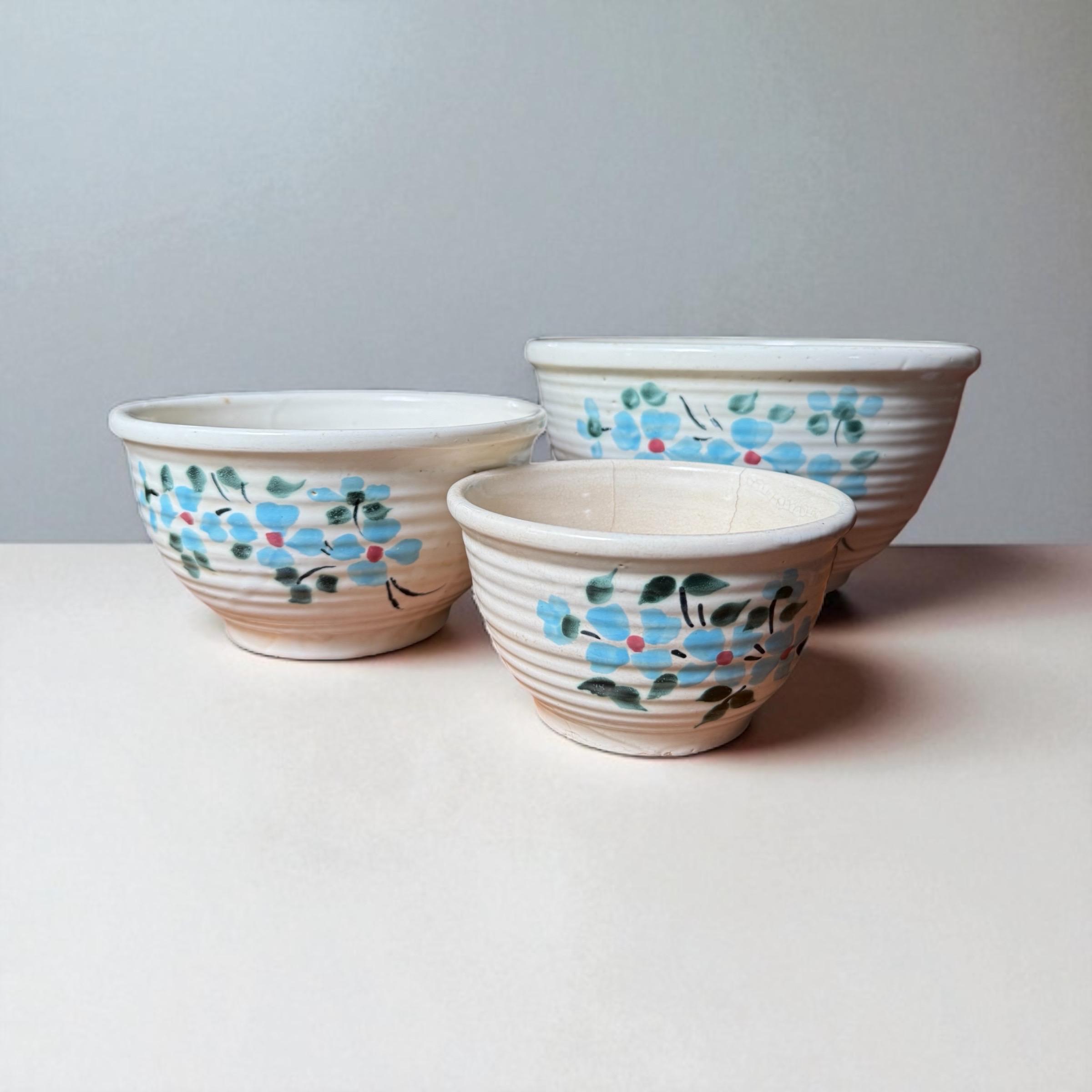 1940年代の陶器製ミキシングボウル（青い花柄） Watt USA Ceramics