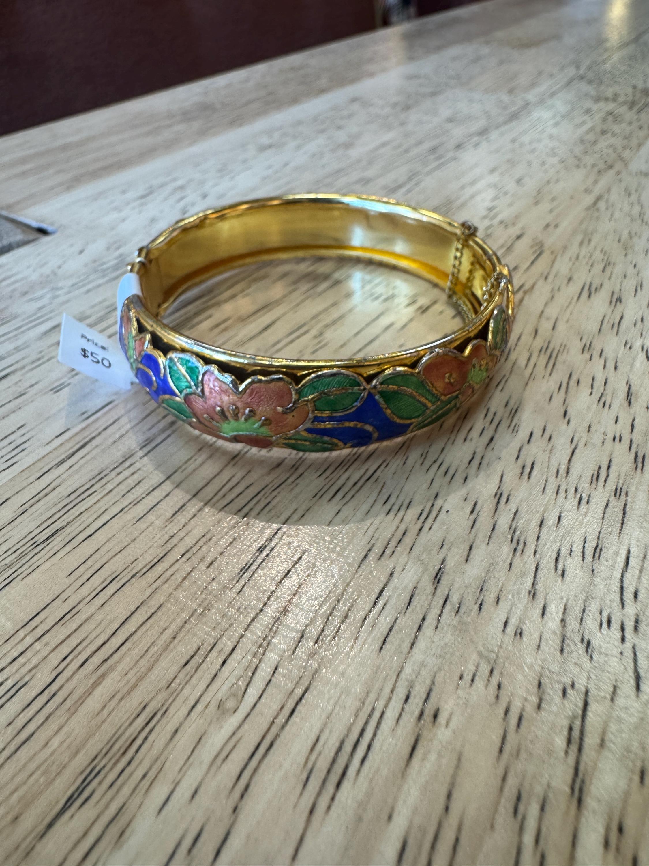 VTG 七宝焼きエナメルの花と蝶のヒンジ付きバングルブレスレット 