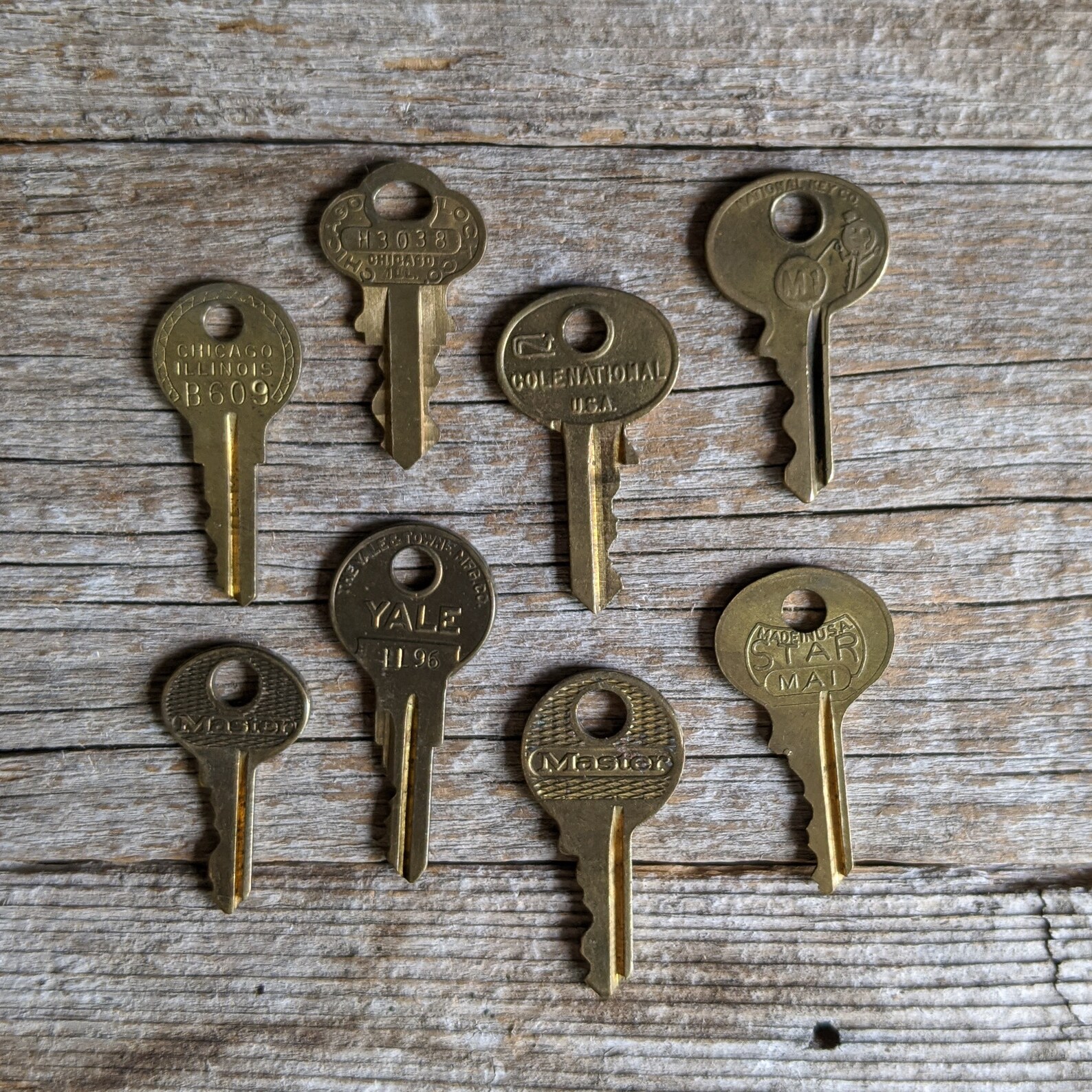 Vintage key lot of 8 Master and other small vintage brass Etsy