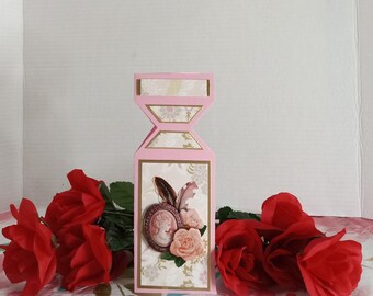 Mother's Day Perfume Bottle Shape Card "Pink"