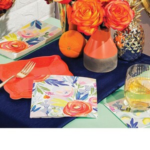 Floral Napkins / Spring Napkins / Watercolor Floral Napkins