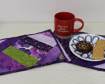 Big mug and snack rugs 2 styles, Tumblers and quilt -as-u-go strips scrapy
