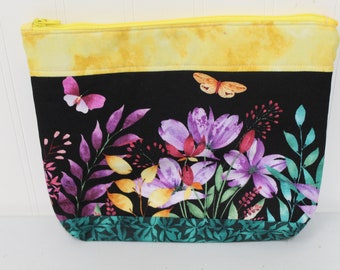 Floral Zipper Pouch: Quilted Cotton Small Bag (9 inch)