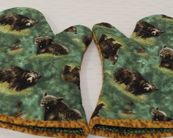 Wildlife Oven Mitts Set: Quilted Bear & Deer Print
