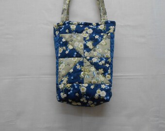 Quilted Pinwheel Handbag: Blue Floral Cotton Tote Bag
