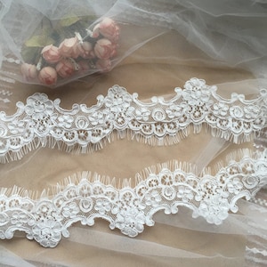 3.3 yards Off White and Black Alencon Chantilly Lace Trim, Corded Eyelash Lace Trim, Bridal Lace Trim